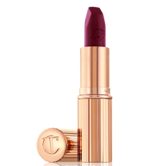 Charlotte Tilbury Hot Lips Hells Bells Lipstick - Picture 6 of 10